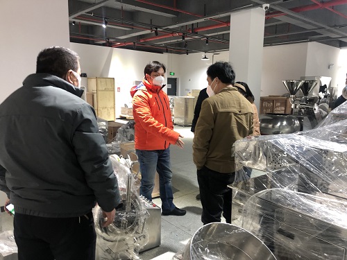 湖南省中醫研究院一行再次來(lái)公司參觀(guān)交流