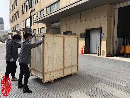 客戶(hù)至上全力以赴 中南藥機設備發(fā)貨忙不停